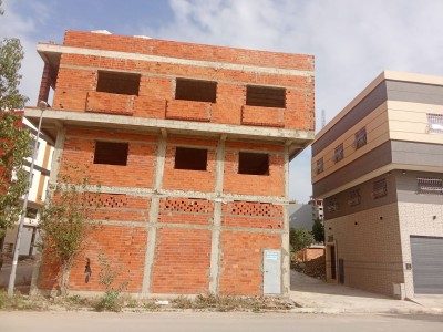 À vendre, une maison titrée à Ahlan ,Tanger