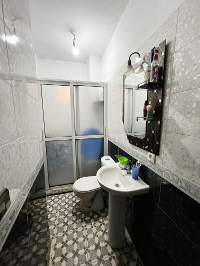 appartement à vendre à Gezinaya Tanger