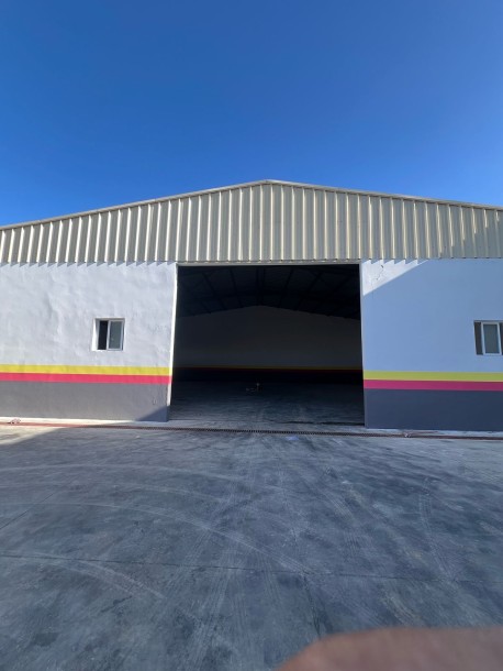 un local spacieux de 1200 m² à louer situé à bougdour Tanger-1